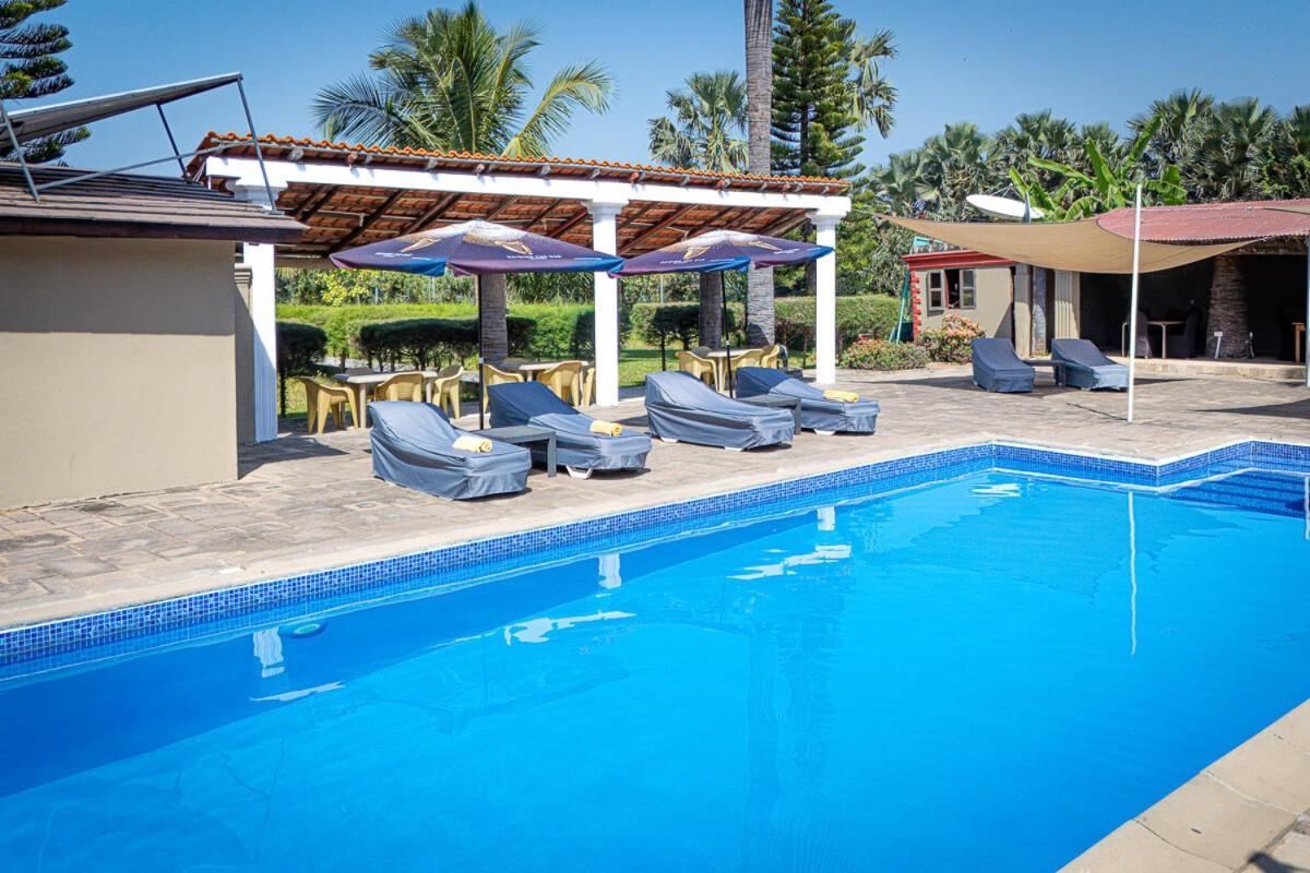Ocean Villa Heights Brufut Exterior photo